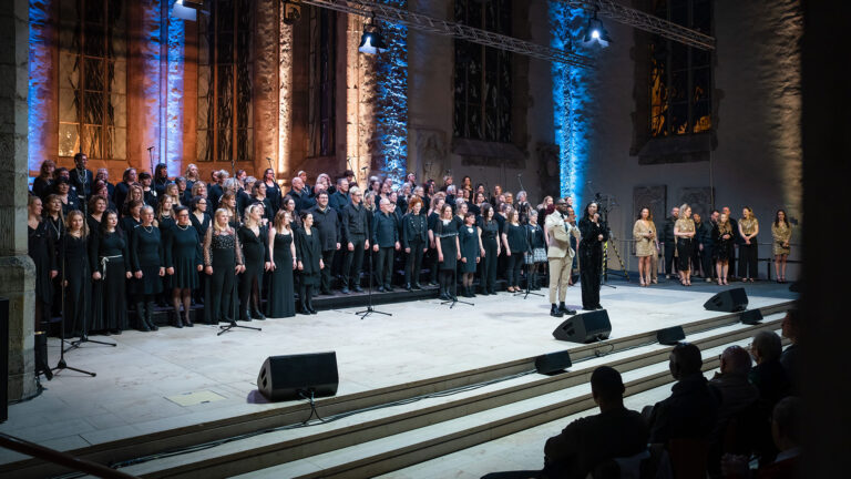 singOUT in Magdeburg: Ein unvergessliches Konzerterlebnis in der Johanniskirche